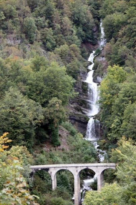 Maison Renovee Au Coeur Du Haut-Jura Entre-Deux-Monts Exteriör bild